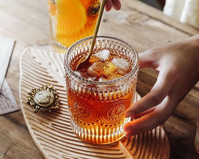 冷凍結晶 飲み物 グラス コーヒー 水 の ため に 浮雕 した 紫陽花 0