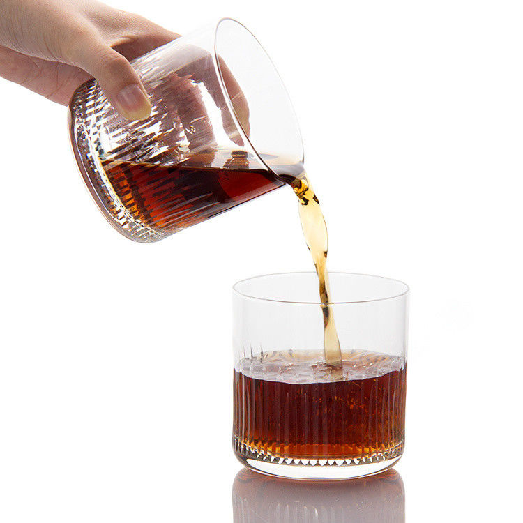 7.5オンス モダン飲料グラス 彫刻されたウイスキー トンブル 水晶カップ ブルボン飲むために