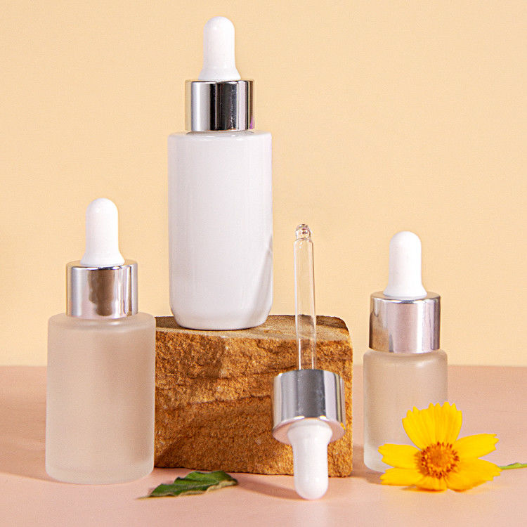 贅沢品 1オンス 2オンス 20ml 30ml 50ml 化粧品 空き平肩 血清 エッセンシャルオイル ガラスドロッパーボトル