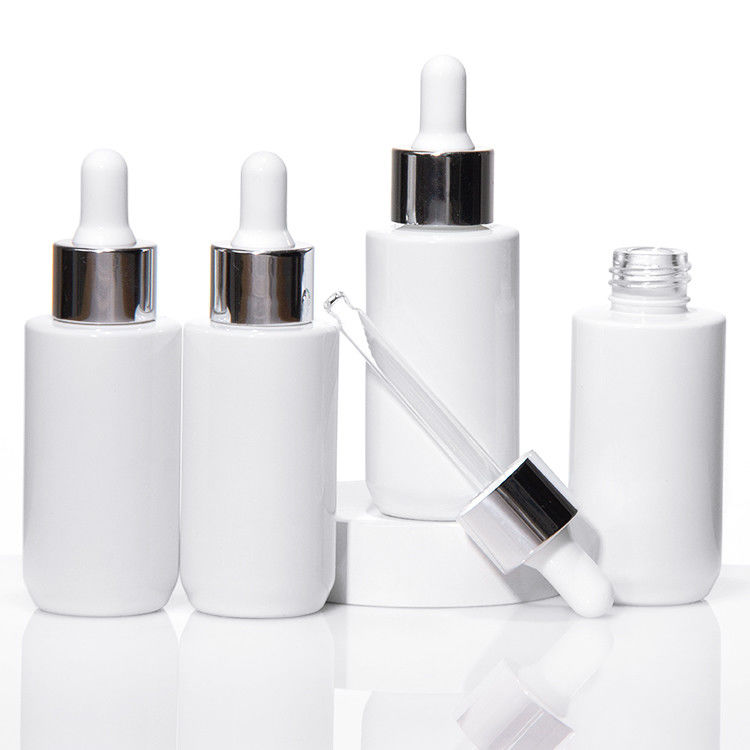 5ml 10ml 15ml 20ml 30ml 50ml 100ml クリアな化粧品 ガラスドロッパー エッセンシャルオイルボトル
