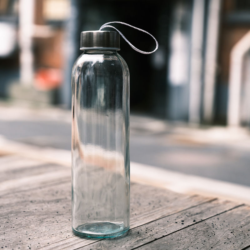 350ml 500ml 丸いスポーツ 高ボロシリケート ガラス 水瓶 シリコン 袖